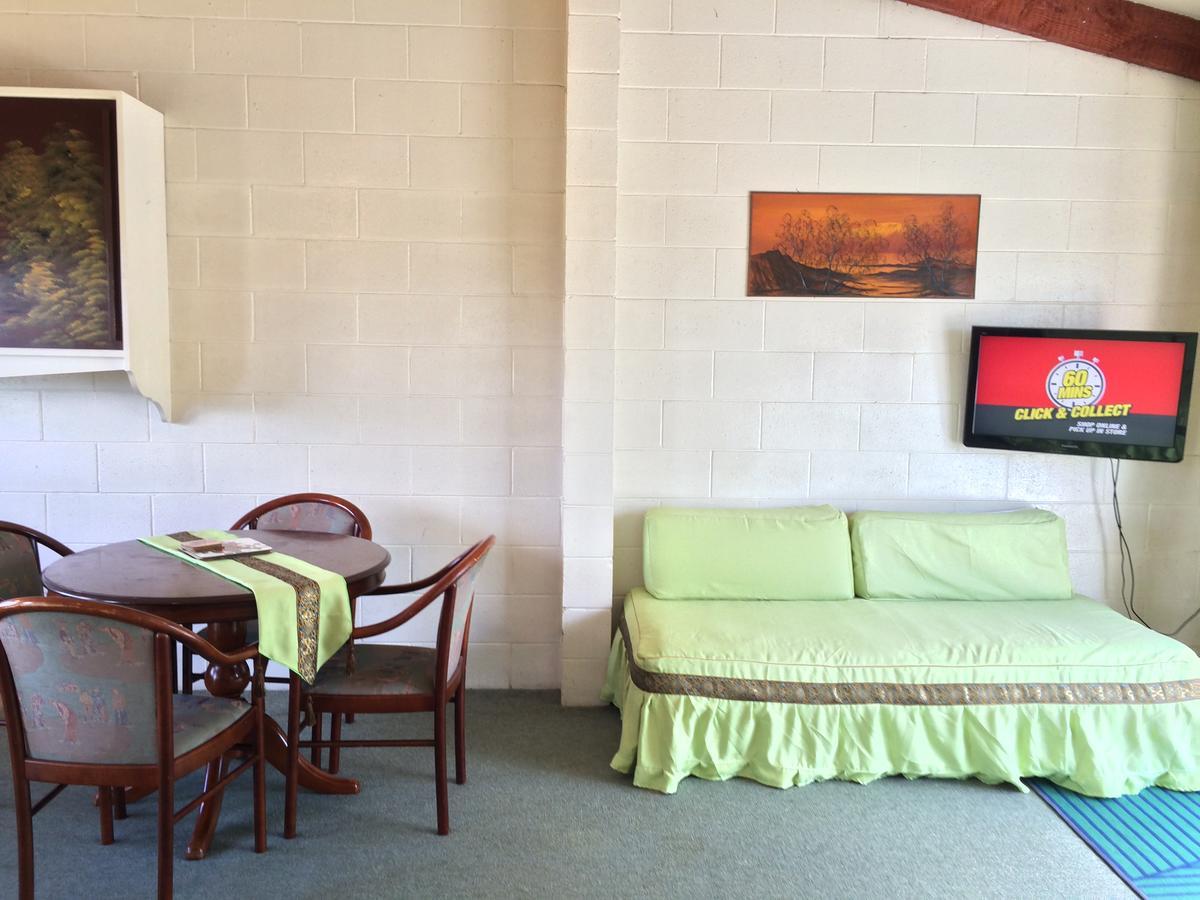 Katikati Motel Exterior photo